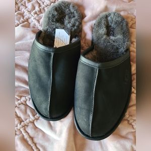 Ugg Men's Scuff slippers sz 11